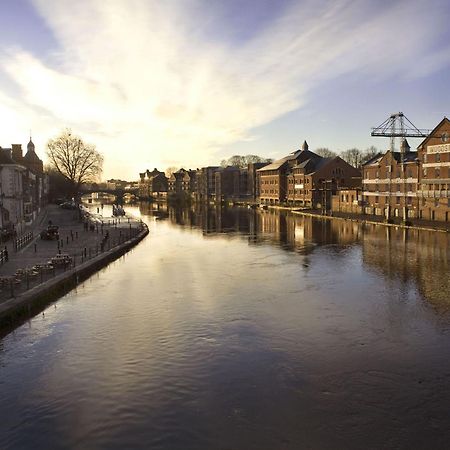 Stylish Apt With Minster Views I Pass The Keys York Bagian luar foto