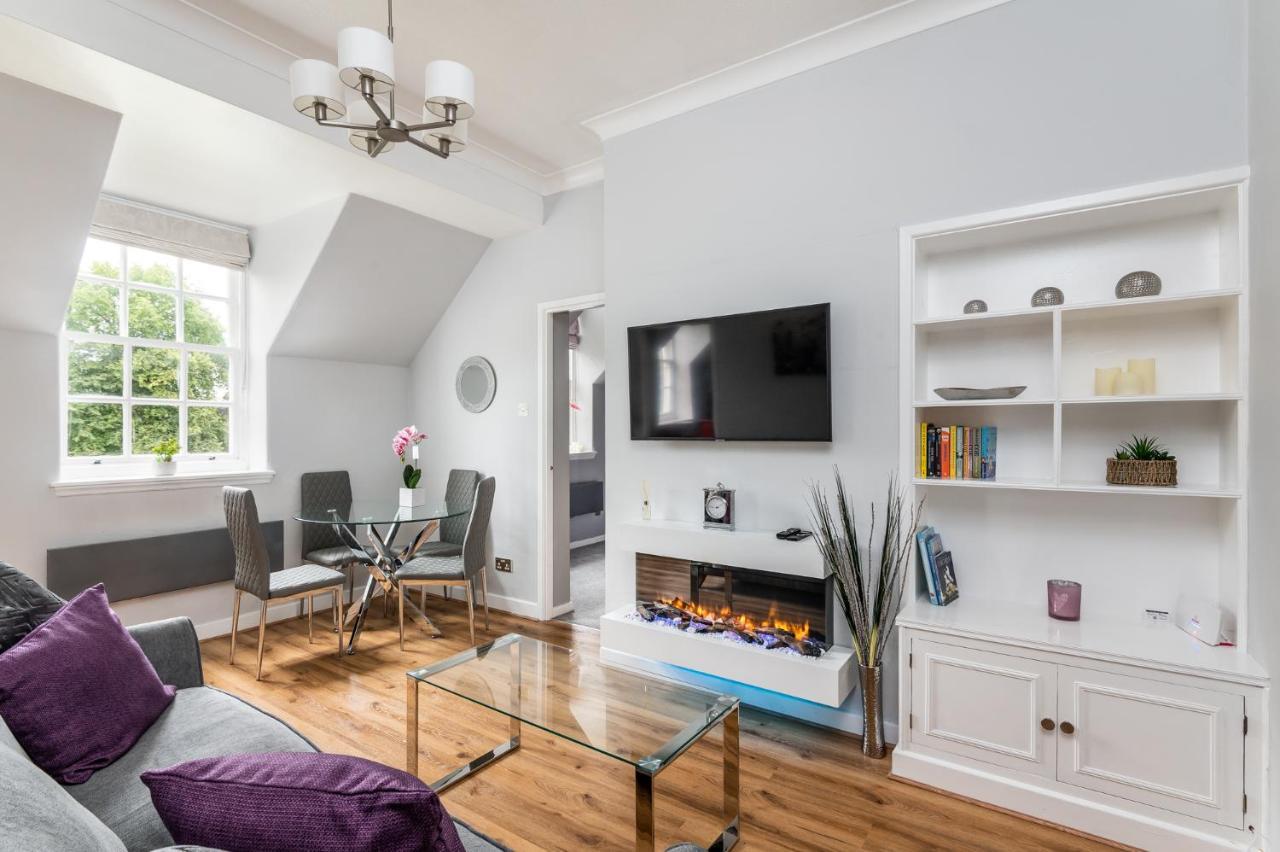 Stylish Apt With Minster Views I Pass The Keys York Bagian luar foto