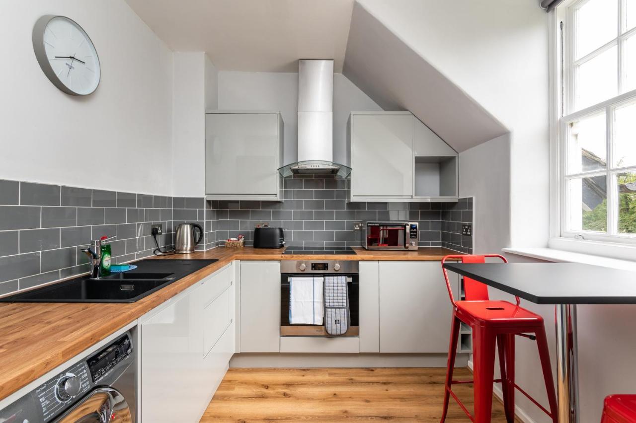 Stylish Apt With Minster Views I Pass The Keys York Bagian luar foto