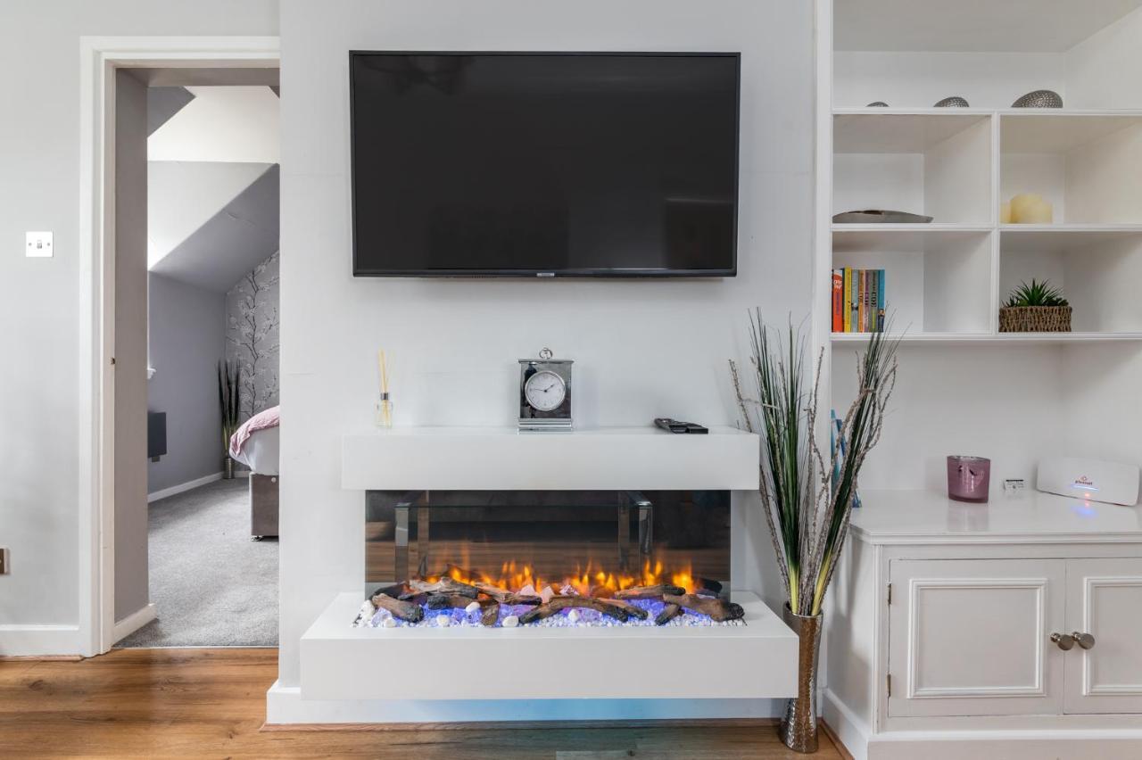 Stylish Apt With Minster Views I Pass The Keys York Bagian luar foto