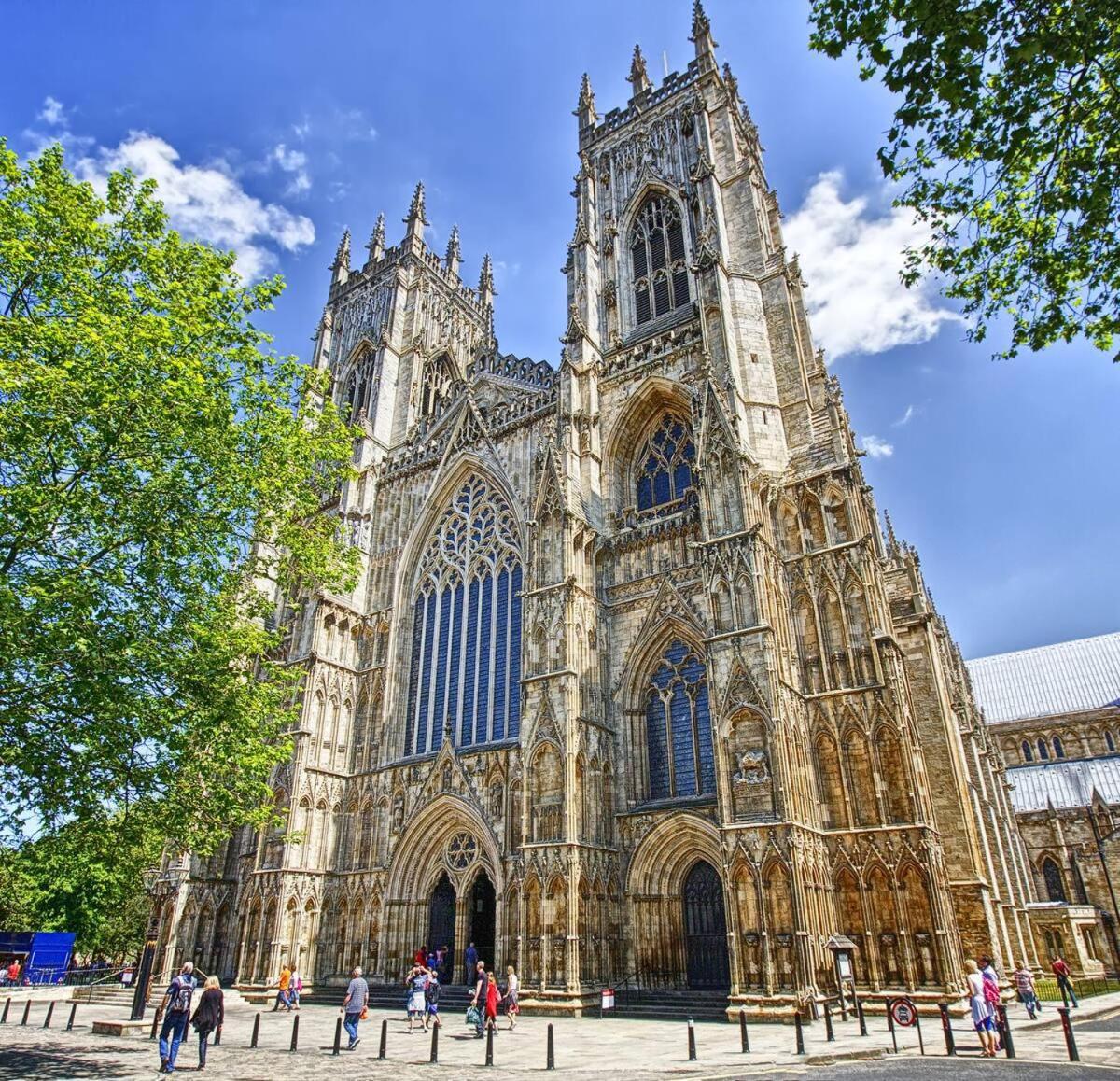 Stylish Apt With Minster Views I Pass The Keys York Bagian luar foto